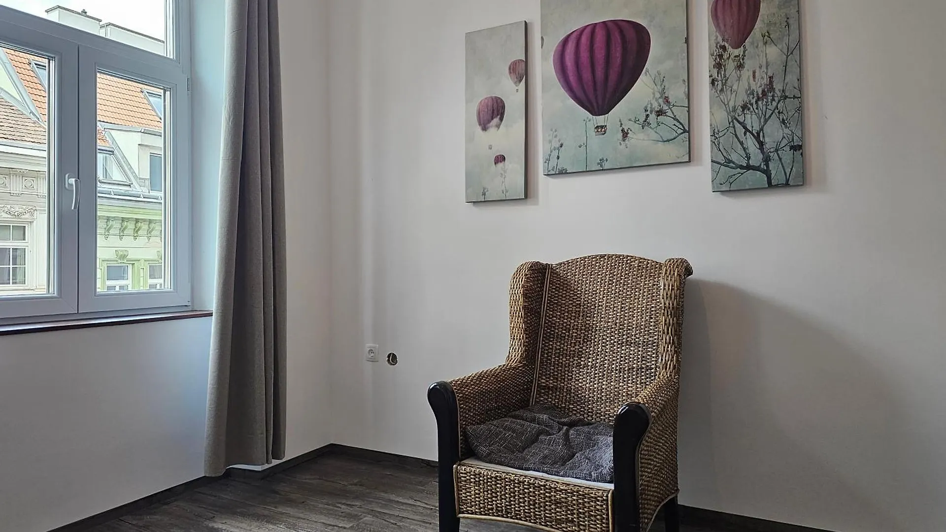 Nice Apartment 38M2 Near Vienna Center